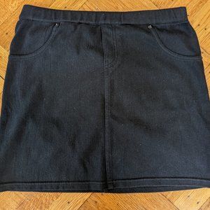 HUE Black Mini Skirt Medium